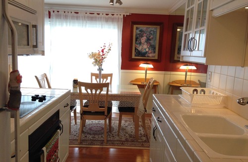South Redondo Condo | Beach Front Condo - Min 31 Day Stay