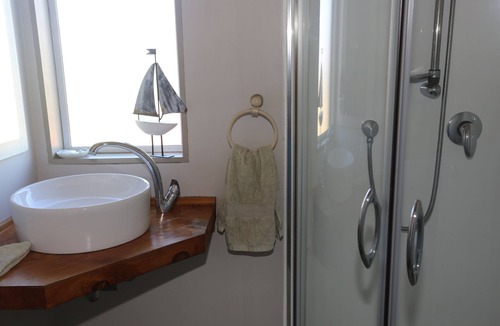 South Bay Cottage | Beach front cottage
