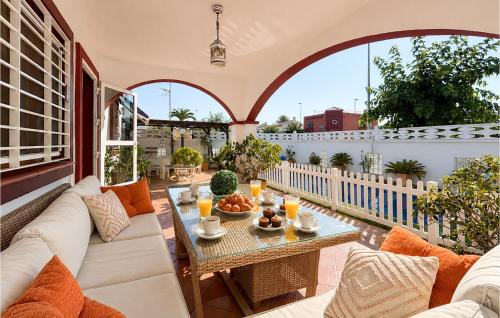 Pueblo Latino House | Beach Front Home In Pilar De La Horadada