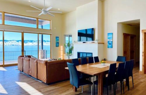 Laketown House | Beach Front Haven