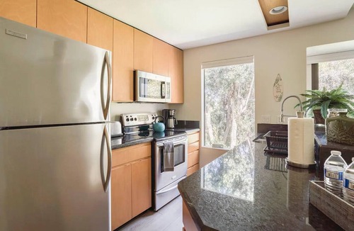 Crown Point Condo | Beach Front Home, Hot Tub, View, Parking!
