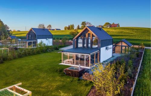 Gmina Brzuze House | Beach Front Home In Ostrowite With Wifi
