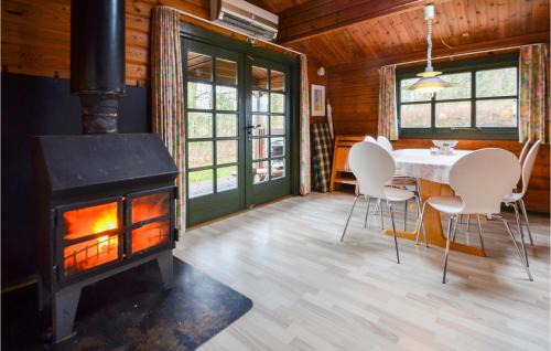 Roslev House | Beach Front Home In Roslev With Wifi