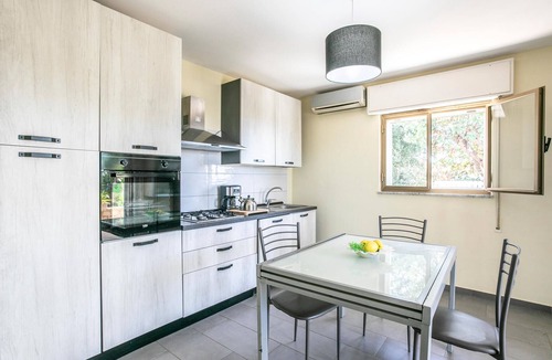 Cava dʼAliga House | Beach front home in Scicli