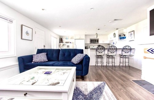 Colwood House | Beach Front Oasis 15 Minutes To Downtown Victoria