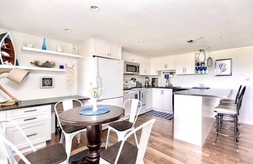 Colwood House | Beach Front Oasis 15 Minutes To Downtown Victoria