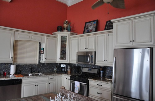 Tibbett's Turn House | Beach Front Paradise Home. Luxurious Funishings!