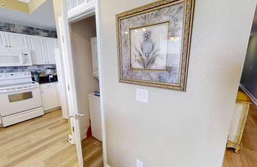 El Centro Beach Resort | Beach Front Resort with Gulf View in Panama City Beach with all amenities!