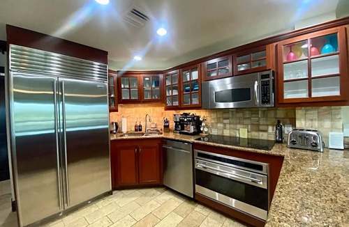 Wailua Resort | BEACH FRONT RESORT/SPA LARGE LUXURY GRAND SUITE! 2BED/3BATH/3BALCONY