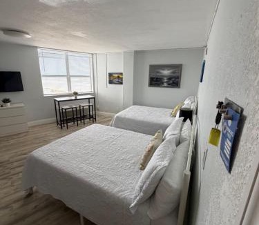 Lenox Park Apartment | Beach Front Resort with Ocean View