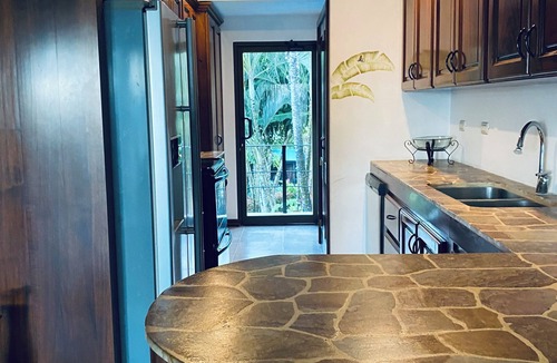 Jaco Condo | Beach Front South Jaco 2nd Floor Condo