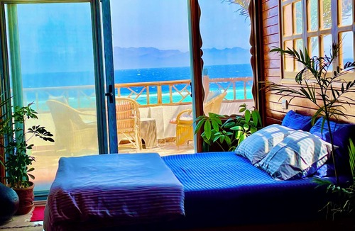 Dahab Ski Chalet | Beach front studio with huge roof top terrace