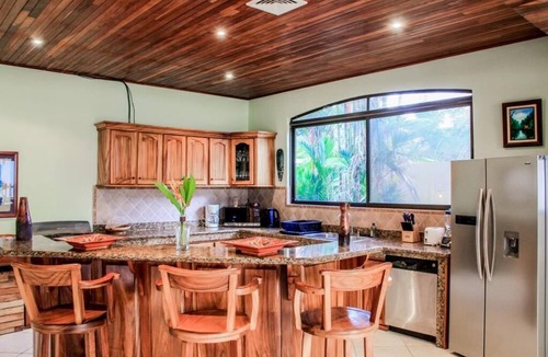 Playa Hermosa Villa | Beach Front Villa in Paradise + Guest House