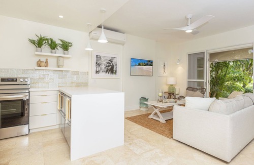 Saint Peter Parish Apartment | Beach Happy Schooner Bay 109 - by ZenBreak
