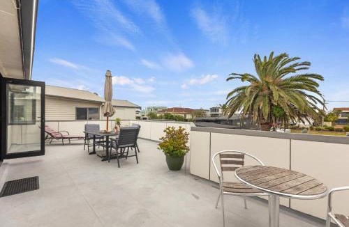 Papamoa Beach House | Beach Haven - Papamoa Beach Escape