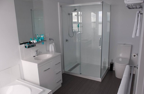 Burnie Hotel | Beach Hotel