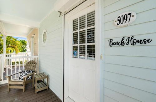 Marathon House | Beach House Getaway - 2BR 2-5BA Coastal Villa