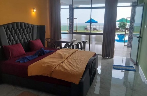 Thalaramba Villa | Beach House