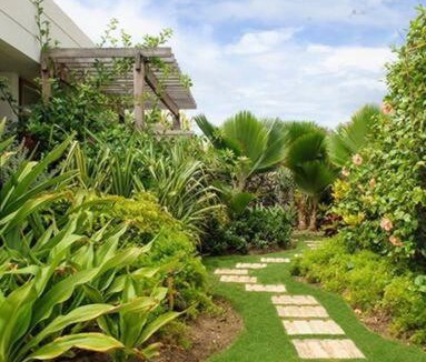 Whitehaven Villa | Beach House on the East Coast, East Resort