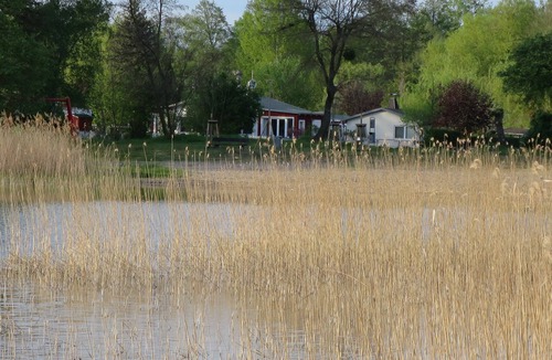 Oberuckersee House | Beach House 'Strandhaus Am Oberuckersee' with Lake View, Private Terrace, and Wi-Fi