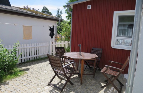 Oberuckersee House | Beach House 'Strandhaus Am Oberuckersee' with Lake View, Private Terrace, and Wi-Fi