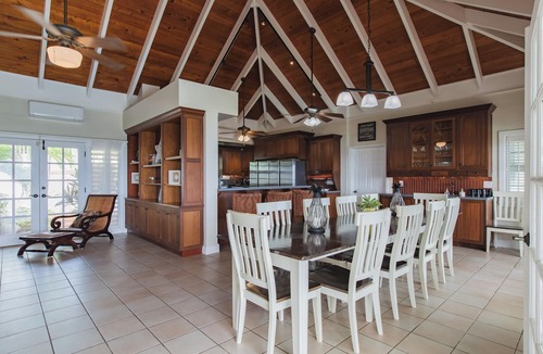 Estate North Slob House | Beach House with a Pool!