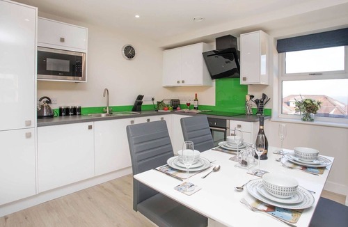 Benllech Cottage | BEACH LOOKOUT, pet friendly, country holiday cottage in Benllech