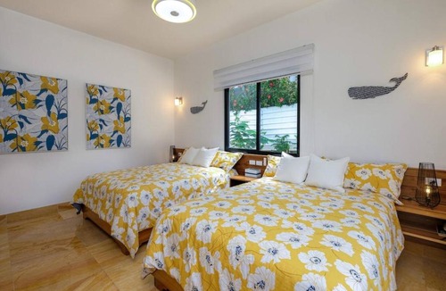 La Iglesia House | Beach & Mountain Villaterrenaspoolbbq6Br