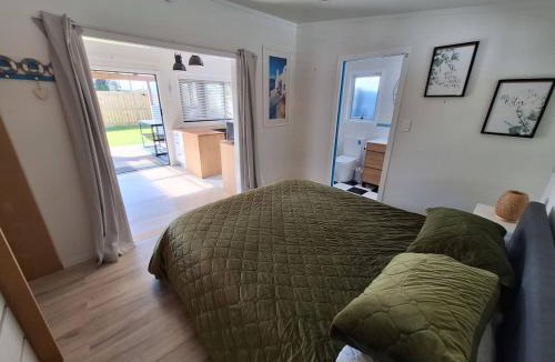 Whangamata House | Beach Pad