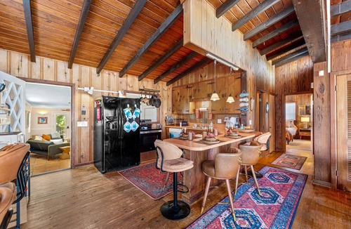 Orlando Beach House | Beach Paradise. Spacious, rustic, charming, original Florida style beach house.