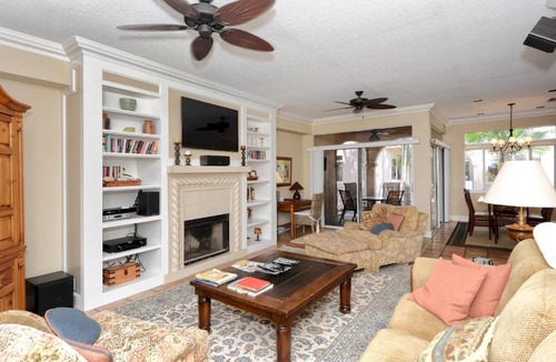 Siesta Key Village Villa | Beach Please