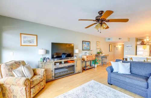 Cedar Key House | Beach & Pool Access at Condo on Cedar Key!