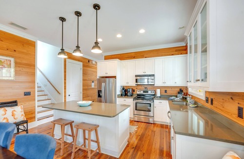 Carrabelle House | Beach & Pool Access: Peaceful St Teresa House