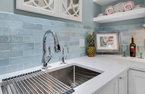 Frangista Beach House | Beach Service ☀️350 Feet to Beach & 30 Feet to *Heated Comm Pool w/ Waterfall ☀️ New Remodel