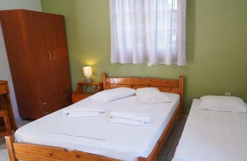 Nafplio Hotel | Beach Side Apartments