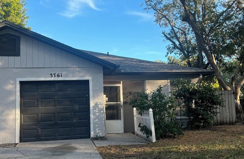 Lake St. George Villa | Beach theme 2-bed villa WiFi in Palm Harbor HONEYMOON ISLAND Pinellas trail
