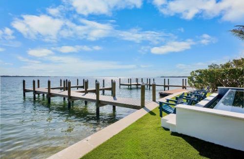 Bradenton Beach House | Beach to Bay