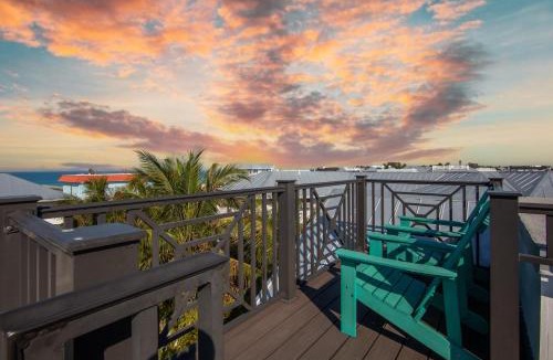 Bradenton Beach House | Beach to Bay