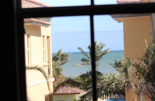 Hutchinson Island South Villa | Beach Town Home on lovely Hutchinson Island, Jensen Beach, Florida!