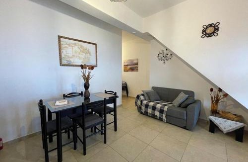 Crisostomos Apartment | Beach View