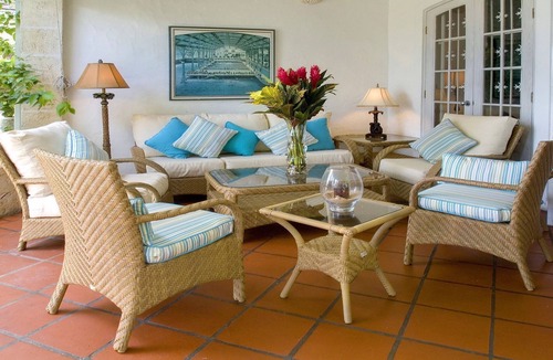 Gibbs Bay Villa | Beach Villa Located On A Small Beachfront Development - Cook Included