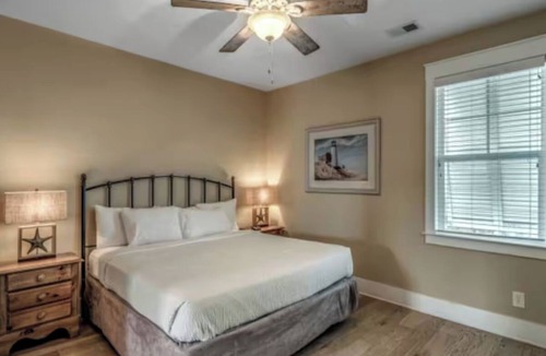 Windy Hill Hotel | Beach Villa | Pools & Lazy River | Steps to Barefoot Landing