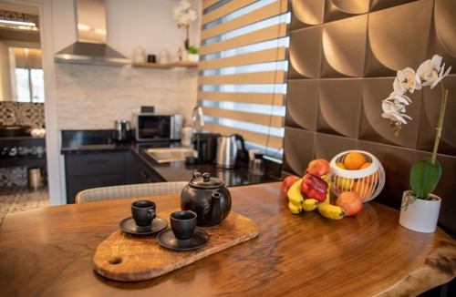 Ammoudara House | Beach Walk Luxury Suites