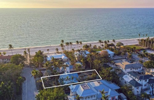 Old Naples Resort | Beachblock 3-Home Family Compound w/Pool