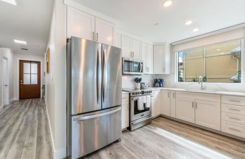 Seven Mile Beach Apartment | Beachcomber 18