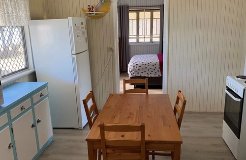 Traviston House | Beachcomber - Burrum Heads - Riverfront - 2BR - Pets Welcome