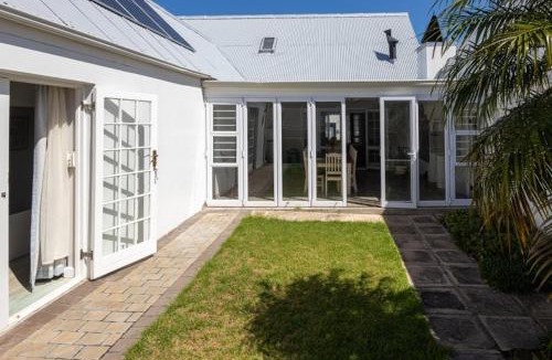 Onrus House | Beachcomber's Rest