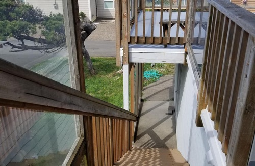 Gleneden Beach Apartment | Beachcombers Haven - Family and Group event lodging on the Central Oregon Coast!