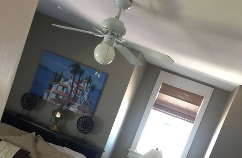 Racine House | Beaches, boating, baseball, zoo’s and brews
