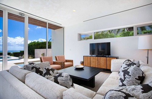 Blowing Point Villa | Beaches Edge – Contemporary Beachfront Estate in Lockrum, Anguilla